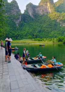 Trang An boat trip